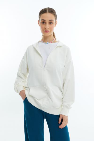 Zipper hoodie is elongated without fleece milky